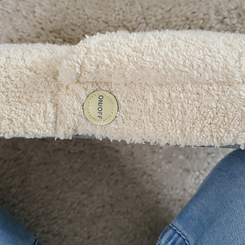 Massaging Slippers - Picture 4 of 4